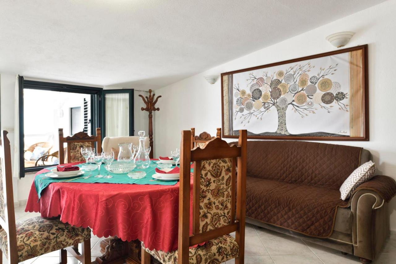 Appartamento Holiday Cala Gonone Exterior photo