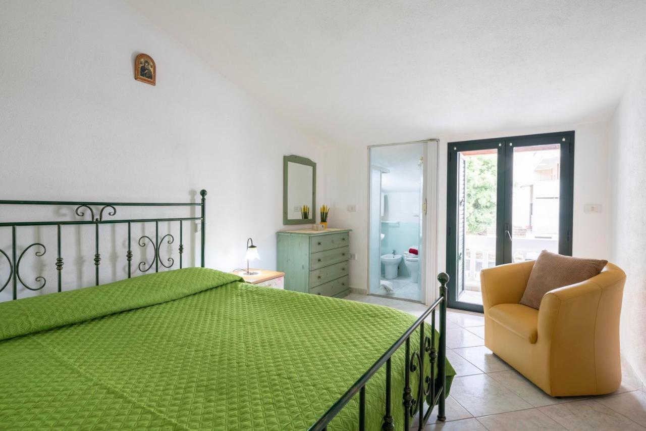 Appartamento Holiday Cala Gonone Exterior photo